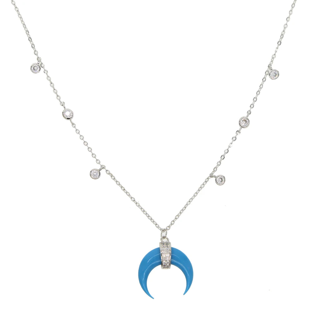 Collier bleu avec pendentif en forme de lune