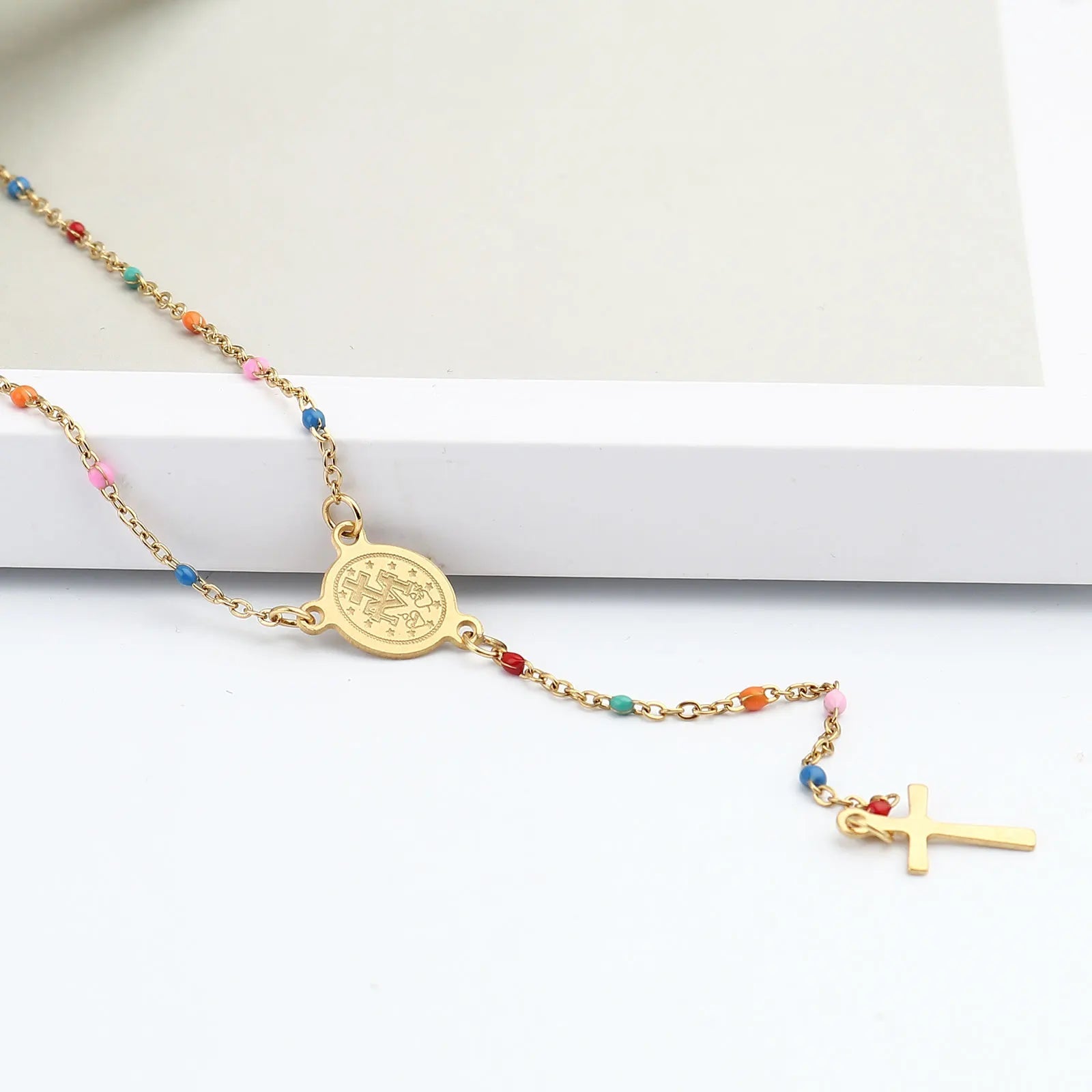 Collier en croix pour femme | modèle #TIYA Ma boutique