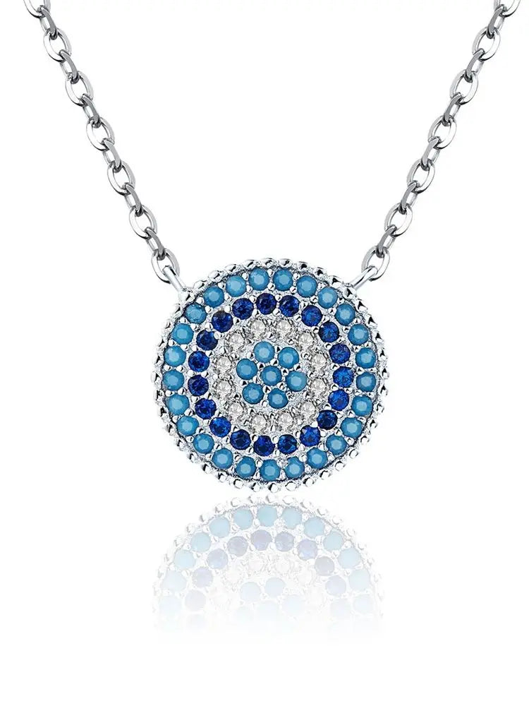 Collier bleu avec un pendentif en forme de mosaïque bleue