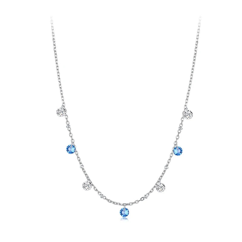 Collier bleu avec boules argentées et bleues