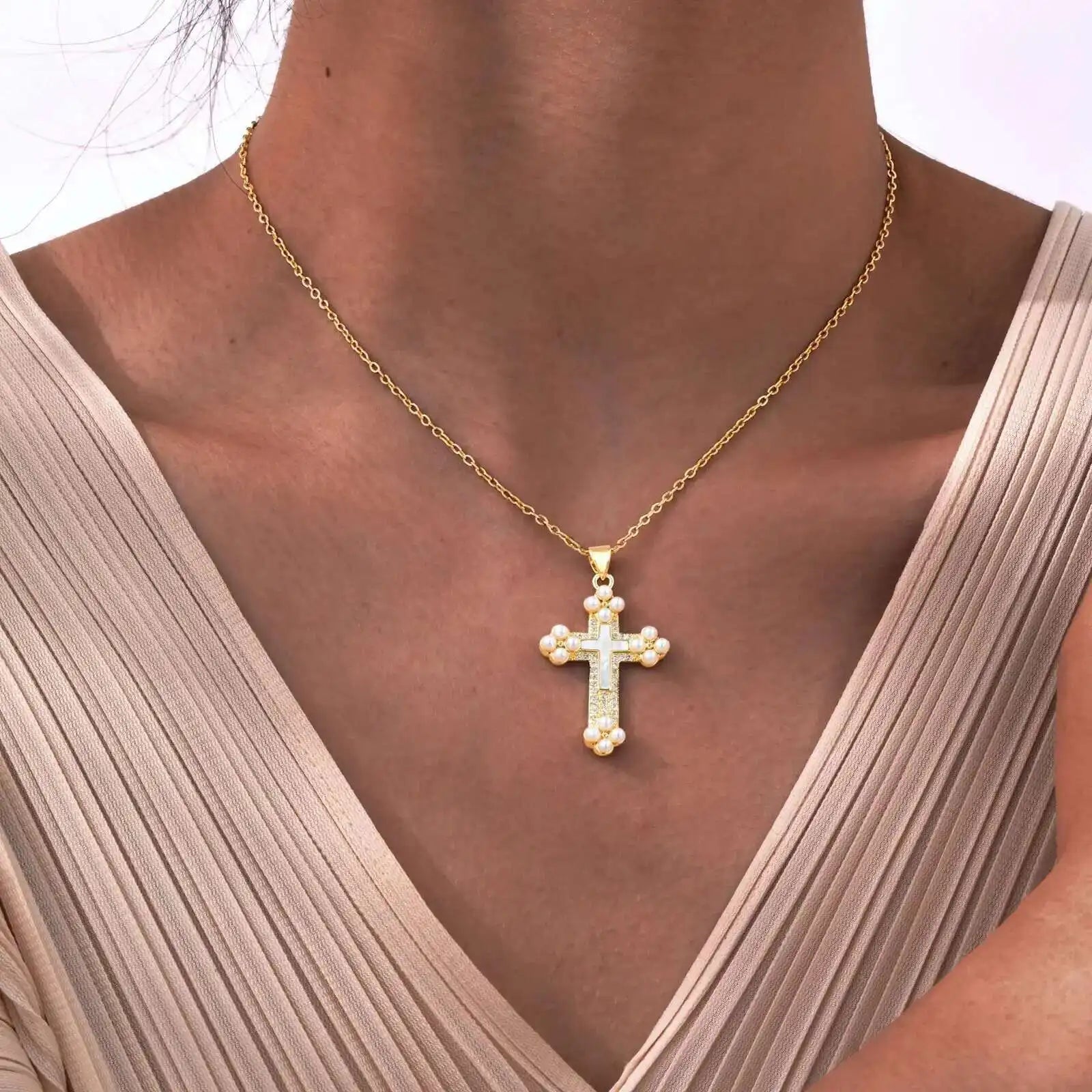 Collier en croix pour femme | modèle #SHANAA Ma boutique