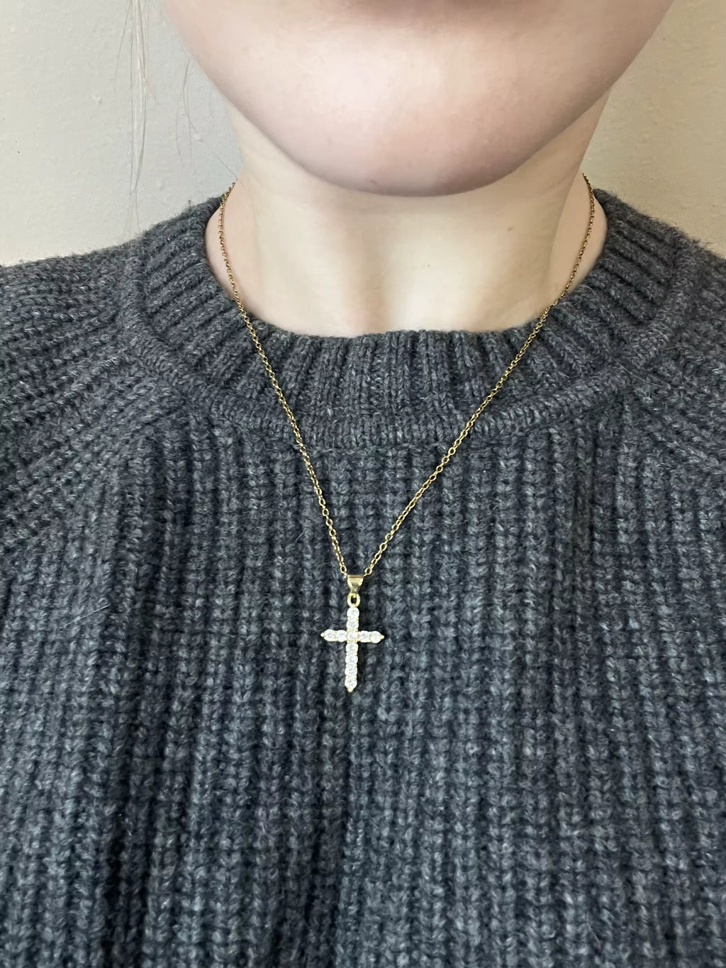 Collier croix femme | modèle #RELWEEN Colliane