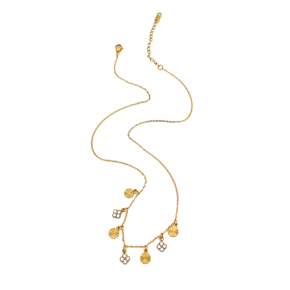 Collier en acier inoxydable de couleur dorée avec des petits motifs