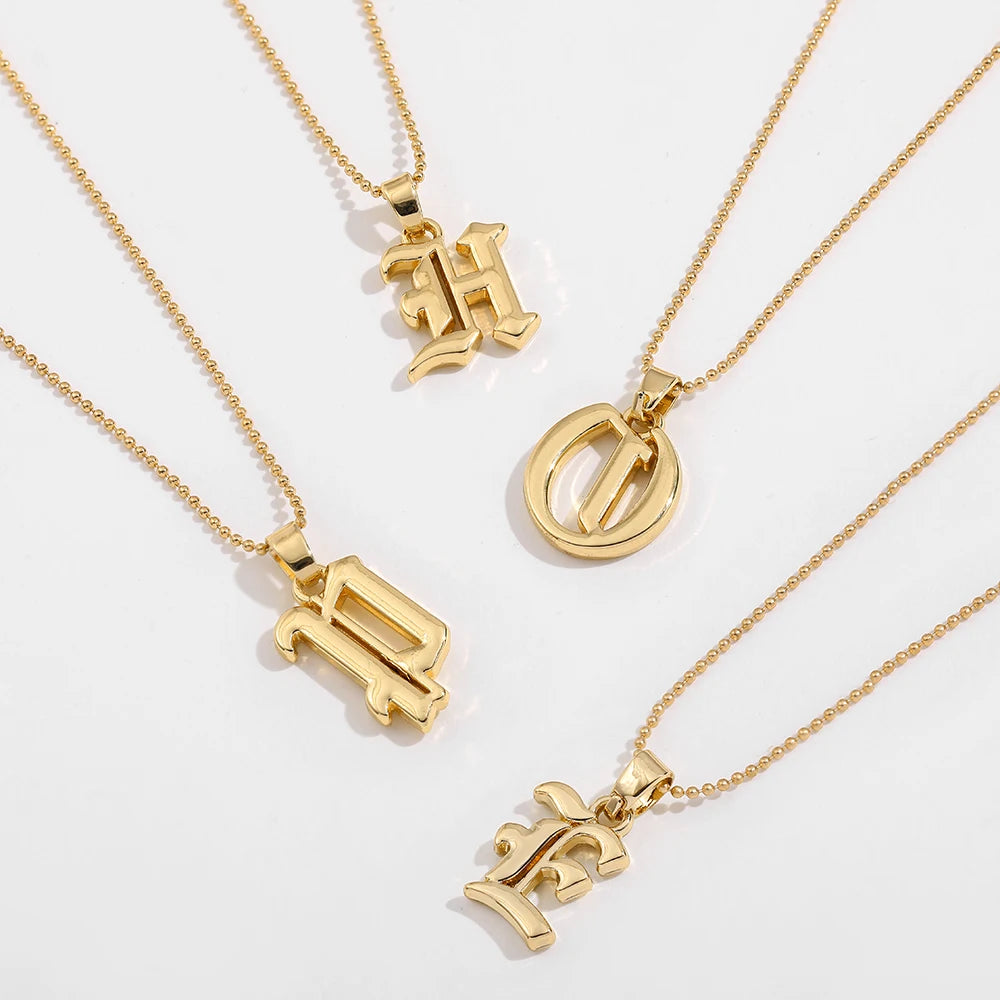 Collier lettre | modèle #GOTHIC