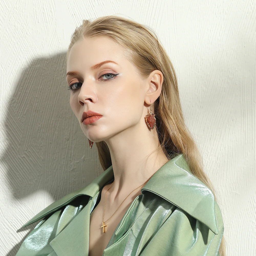 Collier en croix pour femme | modèle #ELWENA