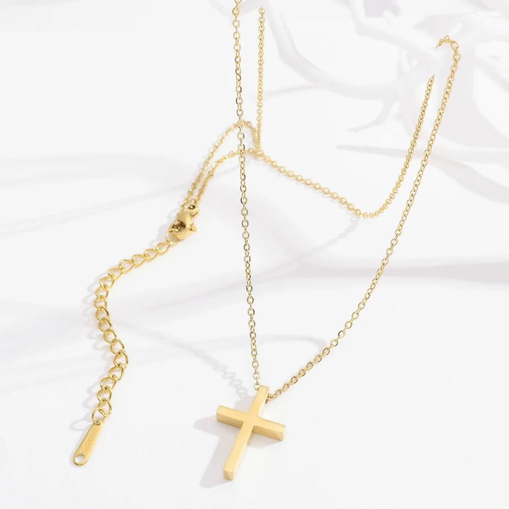 Collier en croix pour femme | modèle #ELWENA Ma boutique
