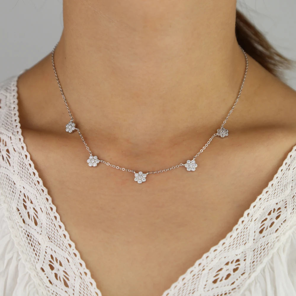 Collier fleur | modèle #BUCKET Colliane