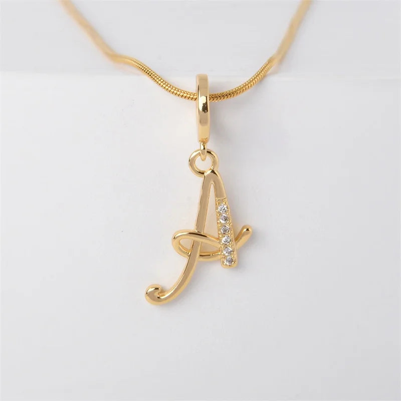 Collier lettre | modèle #SNEEK