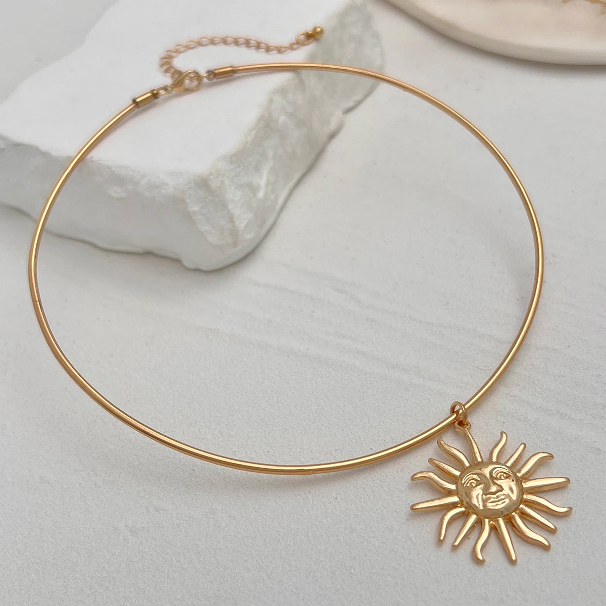 Collier ras de cou | modèle #SUNNY