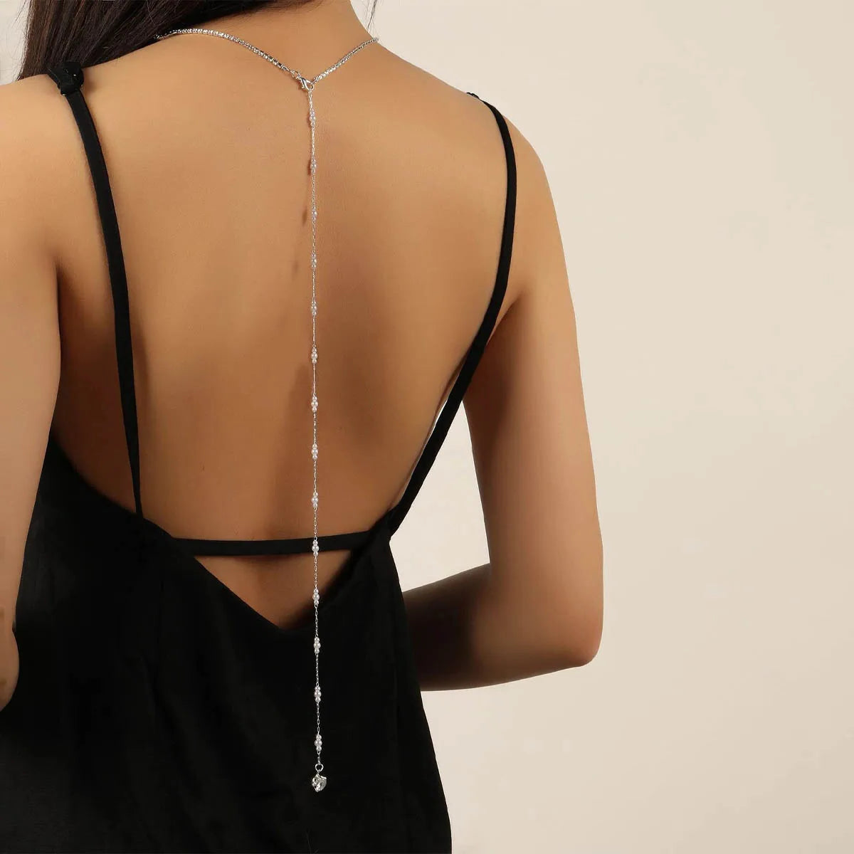 Collier de dos | modèle #SAMRA Colliane