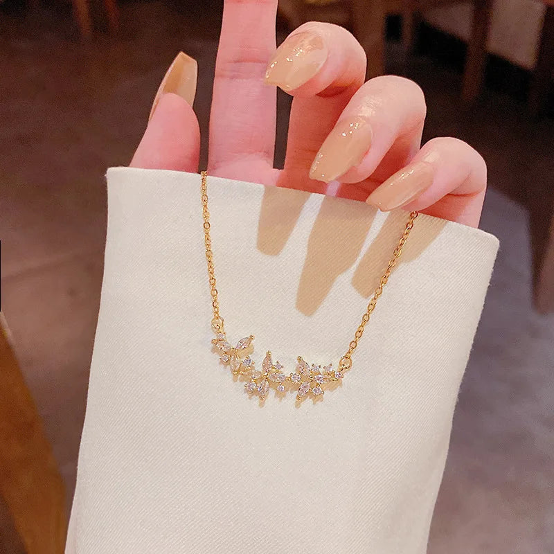 Collier fleur | modèle #ZEEL Ma boutique