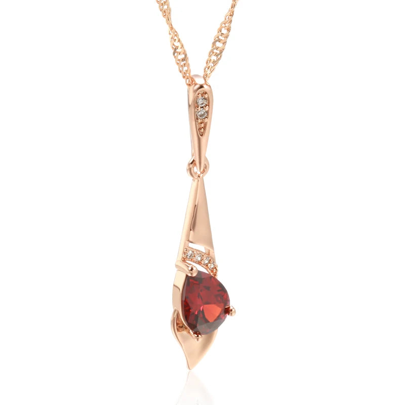 Collier rouge de couleur beige et rouge 