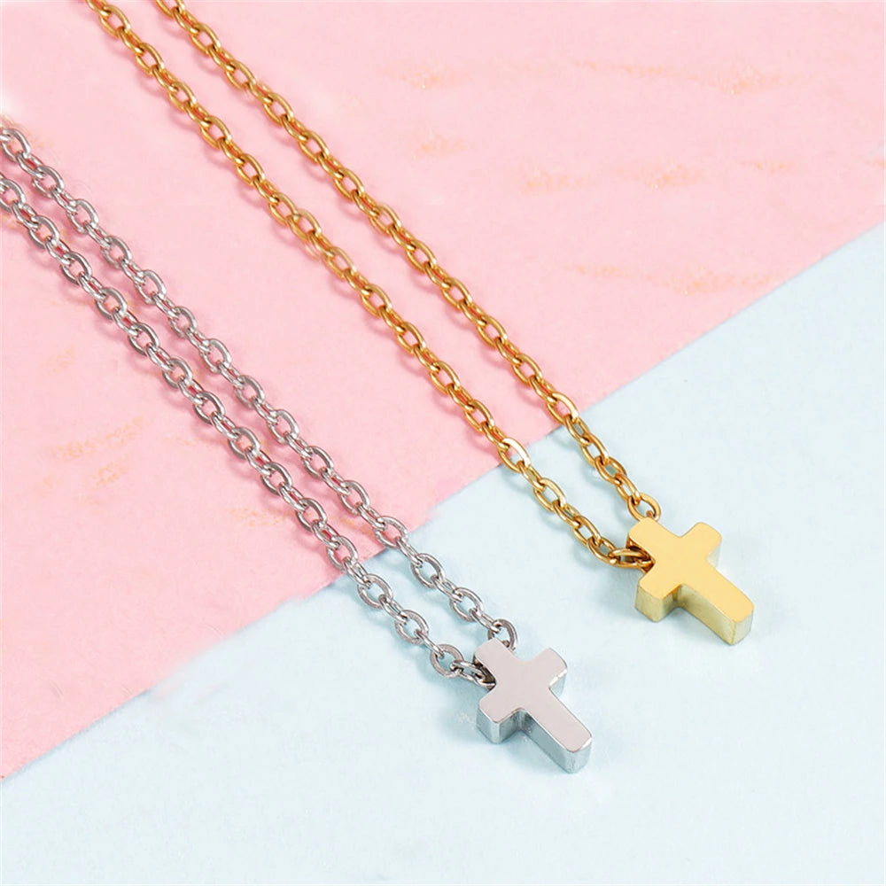 Collier en croix pour femme | modèle #JEMA