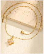 Collier fleur | modèle #FUTURA Ma boutique