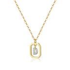 Collier lettre avec chaîne dorée et pendentif argenté et encadré 