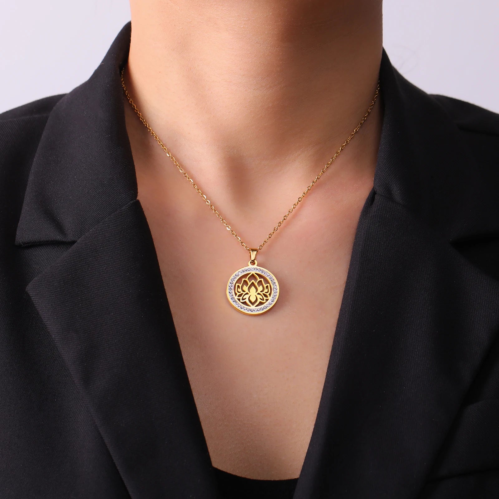 Collier fleur | modèle #LOTUS Ma boutique