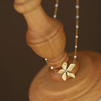 Collier fleur | modèle #FENCE Ma boutique