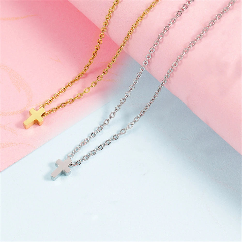 Collier en croix pour femme | modèle #JEMA