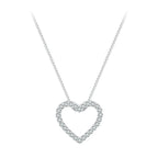 Collier cœur de couleur argenté avec une chaîne fine 