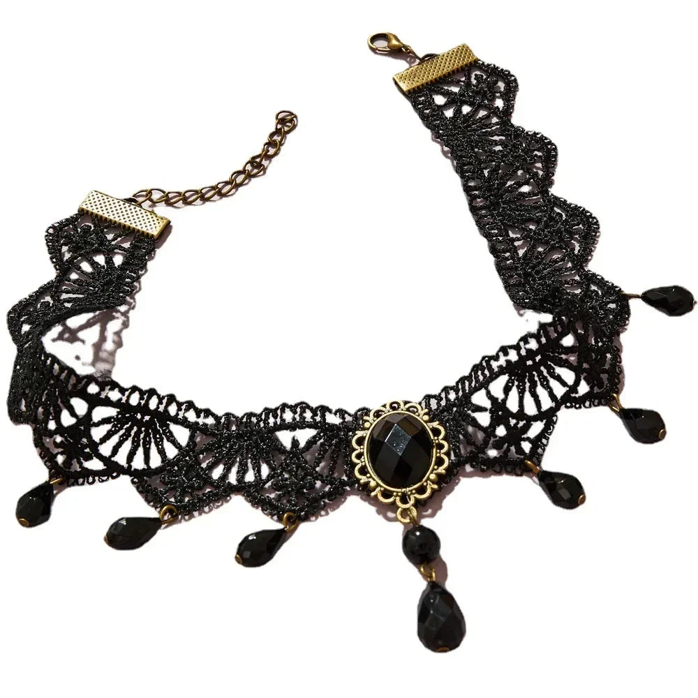 Collier noir | modèle #DANN
