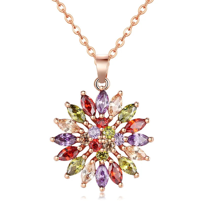 Collier fleur de couleur rose avec pendentif en forme de mosaïque de plusieurs couleurs 