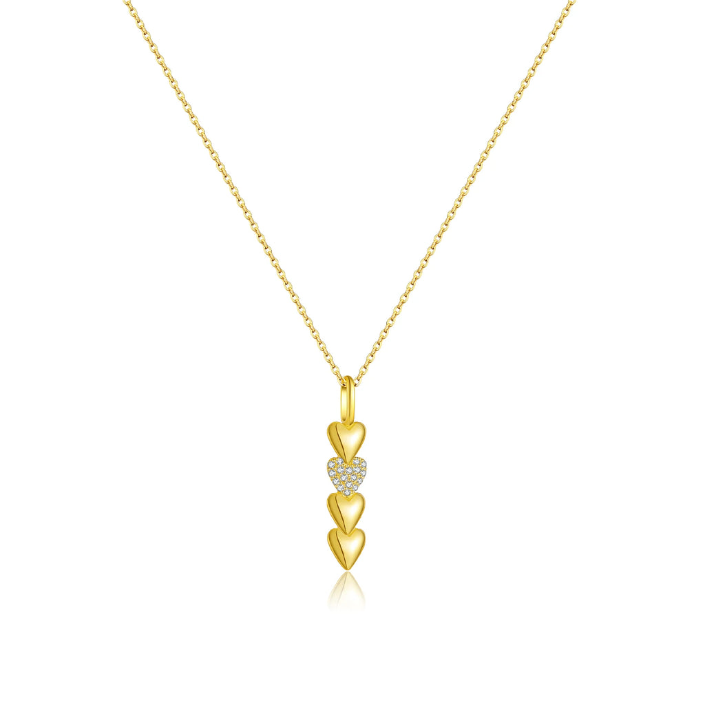 Collier cœur avec un pendentif en chaîne de cœurs 