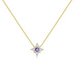 Collier bleu avec un rappel violet et une chaîne dorée 