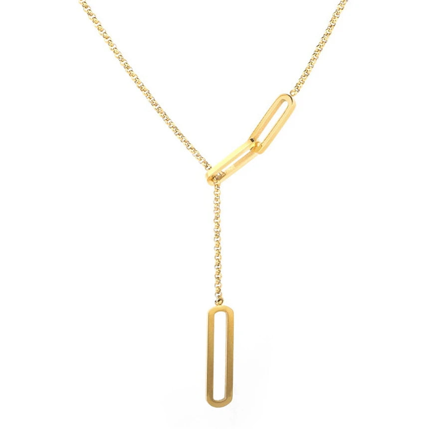 Collier sautoir avec des détails ressemblant à des anneaux 