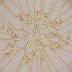 Collier lettre | modèle #SNEEK Ma boutique