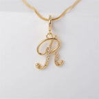 Collier lettre | modèle #SNEEK Ma boutique
