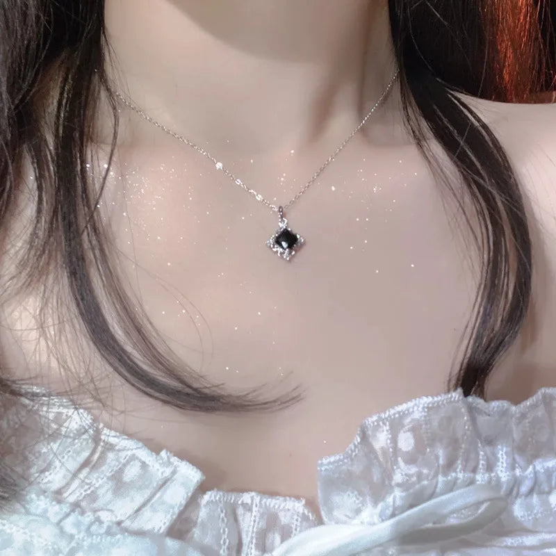 Collier noir | modèle #ANIMA
