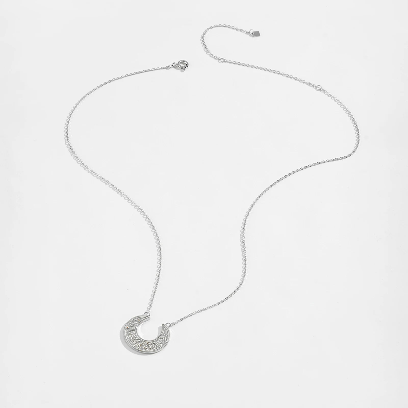 Collier fin | modèle #LUNE