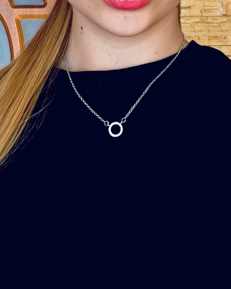 Collier minimaliste | modèle #NAIRA Colliane